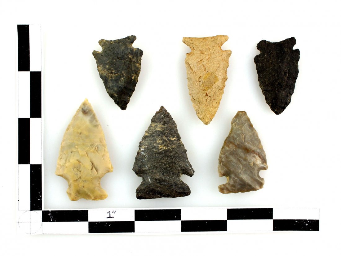 6 Nice Early Archaic Points: Pine tree, Stilwell, Kirk, Palmers. Carter Co., Kentucky. Ex - Broughton Collection.