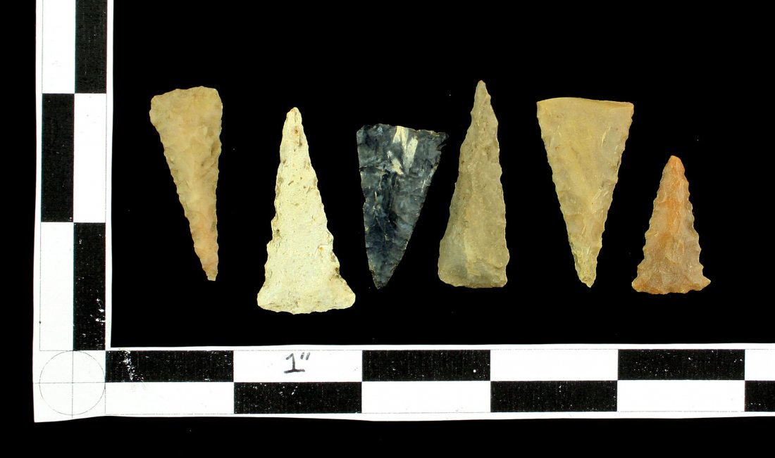 6 Nice Fort Ancient Triangles: 1.25-1.5" range all found in Carter Co., Kentucky.