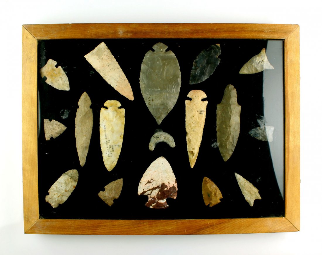 Awesome Frame of 17 Decorative Arrowheads: Biggest is a Turkeytail which measures 4 5/8". Most are rechips or reproductions in our opinion. All Ex- Dale Bratcher Collection of Louisville, Kentucky. Sold as 'Decorative Only'. Frame included.