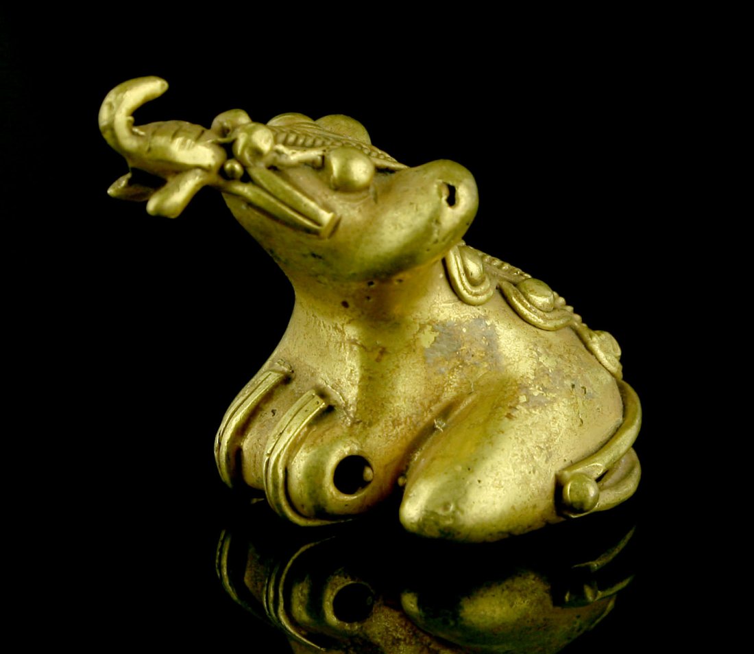 1 1/2" Tairona Gold Jaguar Effigy Pendant Bell (1 of 6)