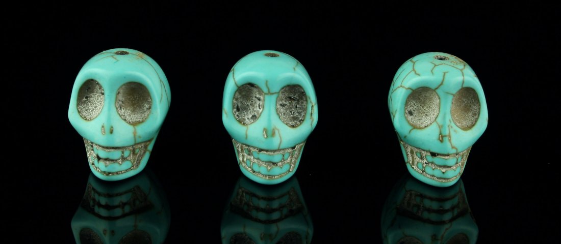 3 Nice Blue-Glazed Skull Beads (1 of 6)