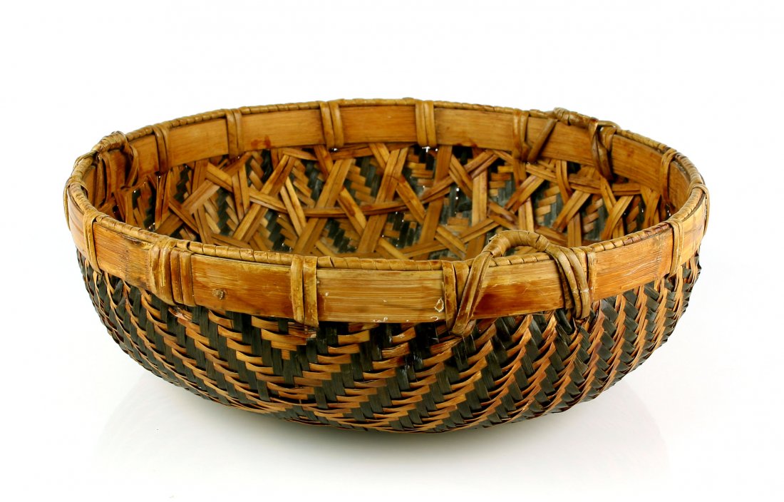 11"x3 1/4" Cherokee Basket (1 of 5)