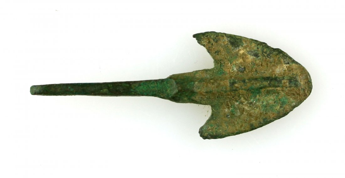 2 1/16" Roman Bronze Arrowhead (1 of 2)