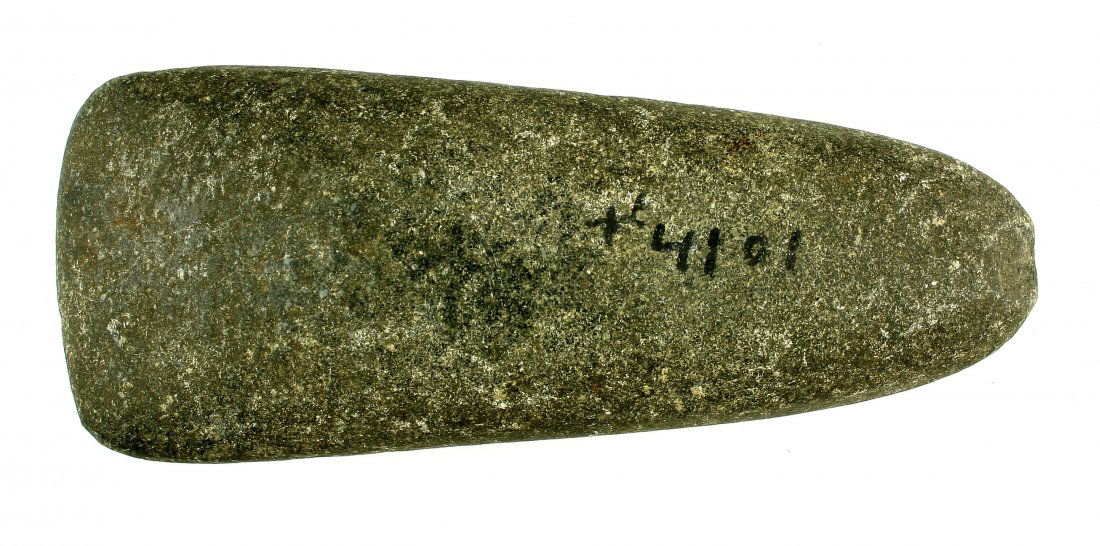 6 1/8" Adena Celt (1 of 2)