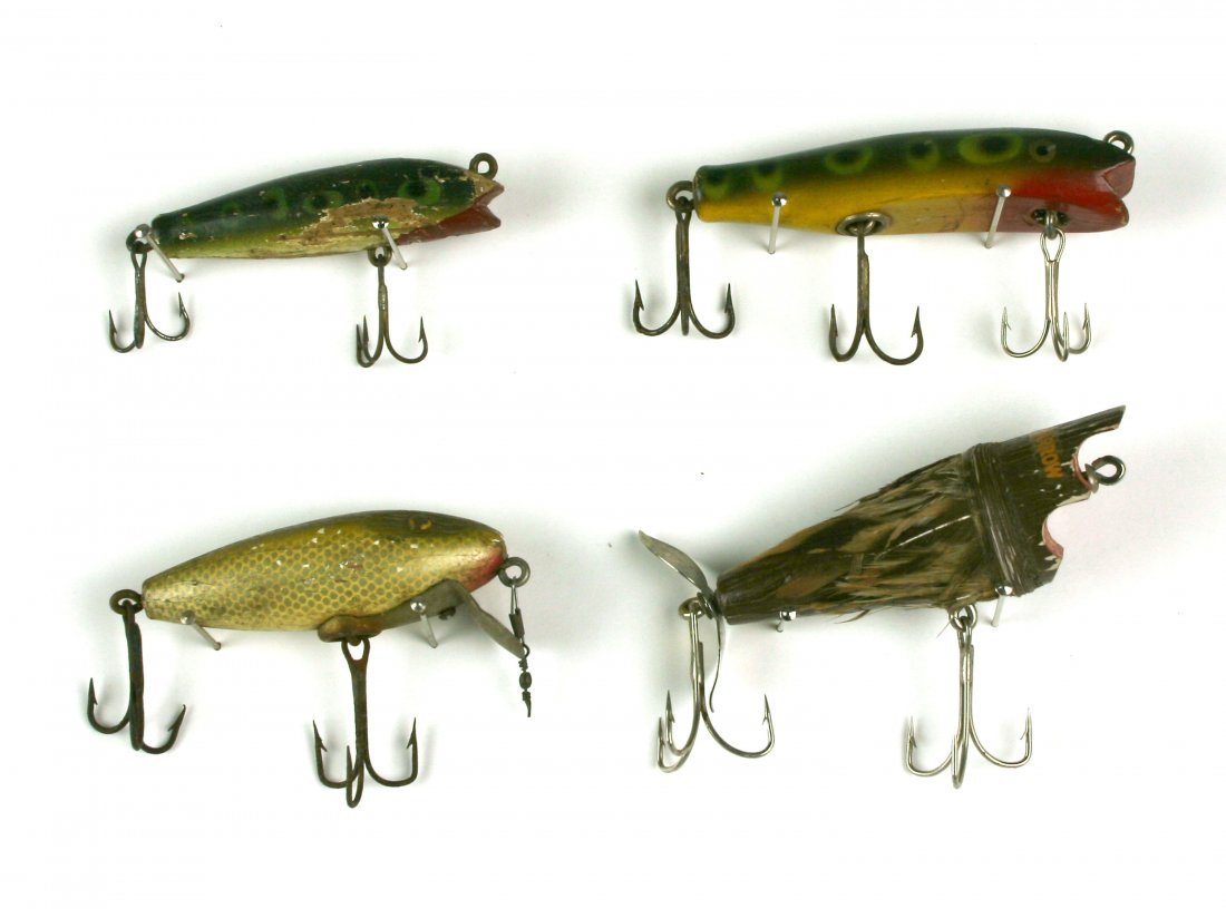 4 Vintage Wooden Lures: Nice assortment of early hand-painted lures dating to the pre1950's.