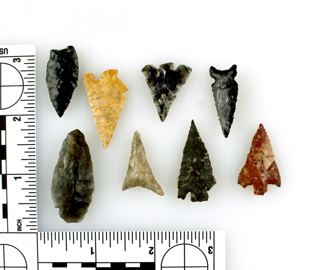 8 Nice Great Basin Points (1 of 1)