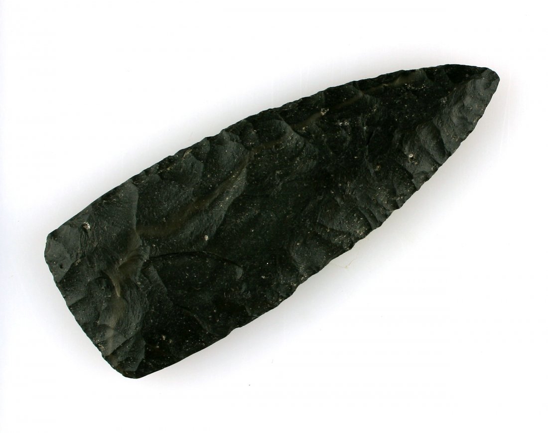 3 13/16" Archaic Knife (1 of 2)