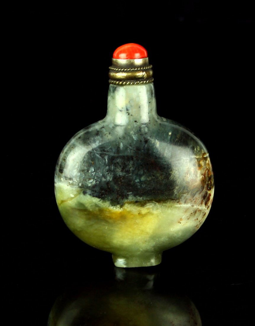 Vintage Chinese Flat Circular Jade Snuff Bottle (1 of 4)