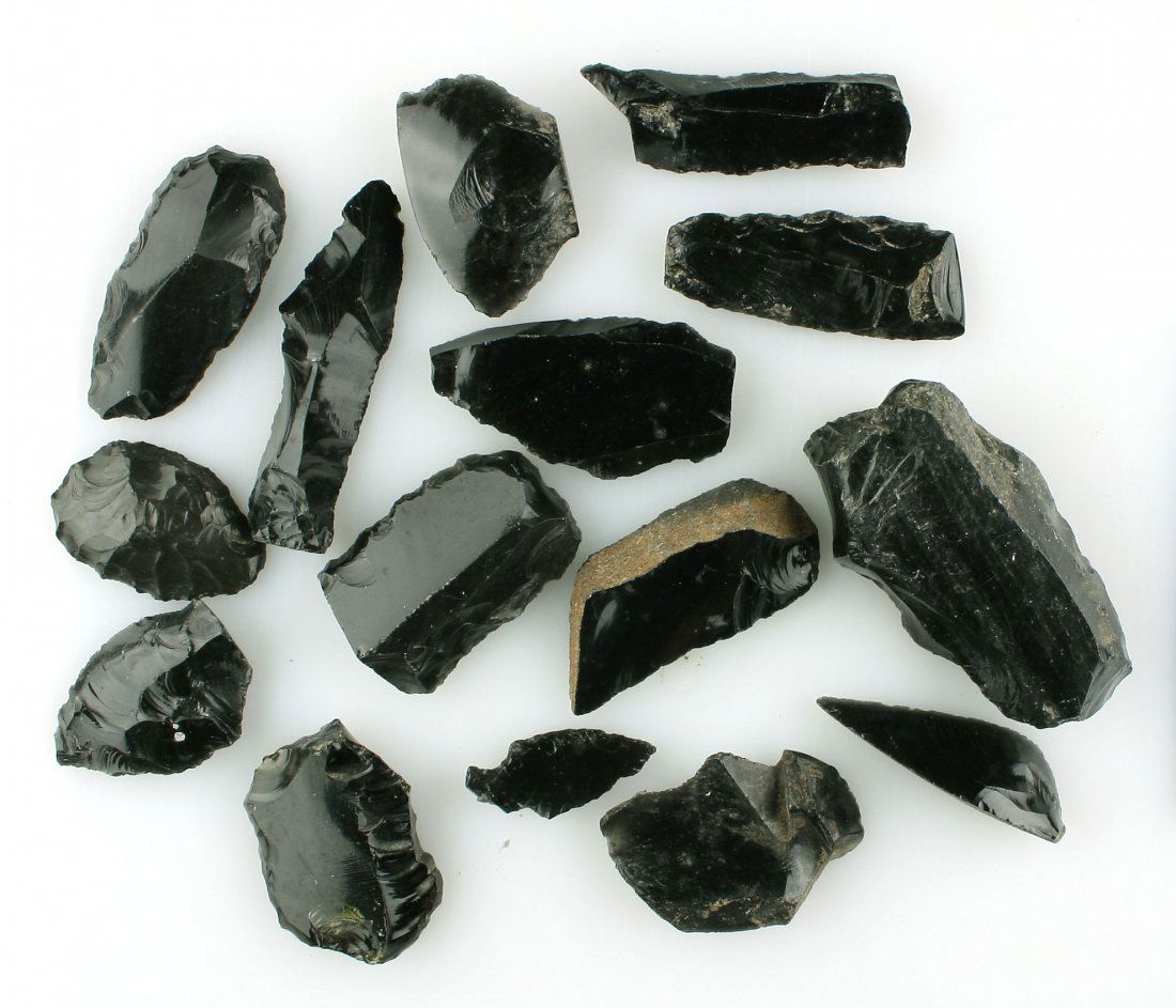 Lot of 15 Ancient Obsidian Tools (1 of 1)
