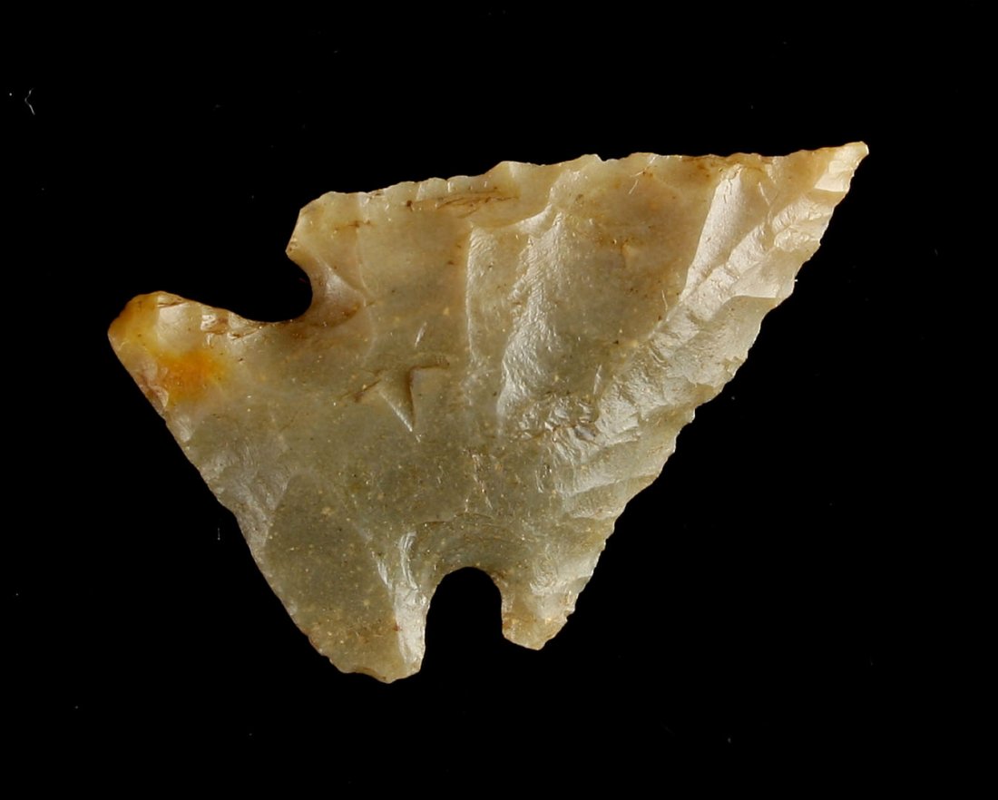 1 5/16" Palmer: Nice translucent Carter Cave Flint example from Whitley Co., Kentucky. Nicely made.