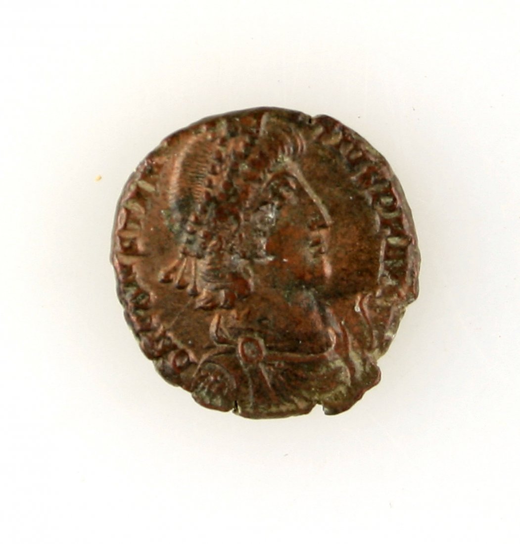 Ancient Roman Constantius II Coin 337-361AD (1 of 2)