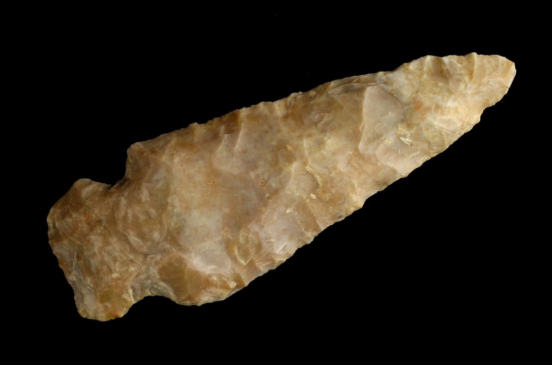3 5/8" Hopewell: Large woodland example with swirled fossil boyle chert from Whitley Co., kentucky. Big!