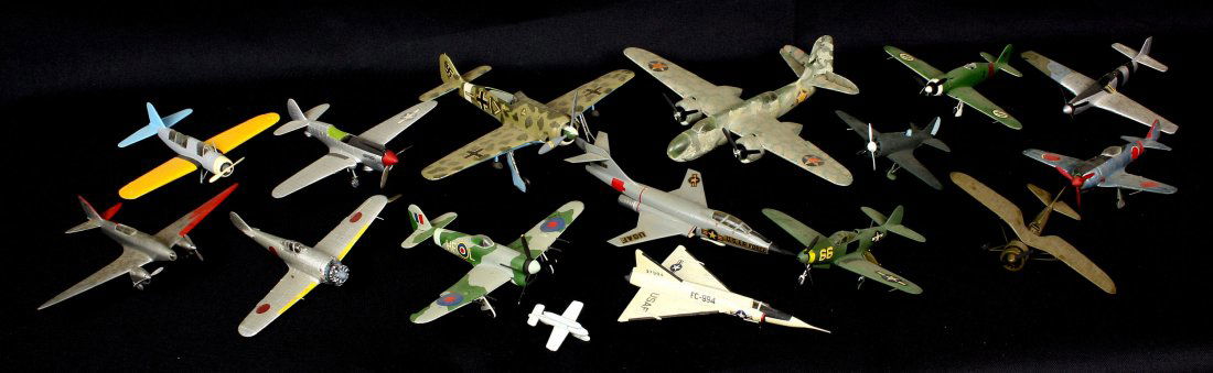14 Model Warplanes (1 of 1)