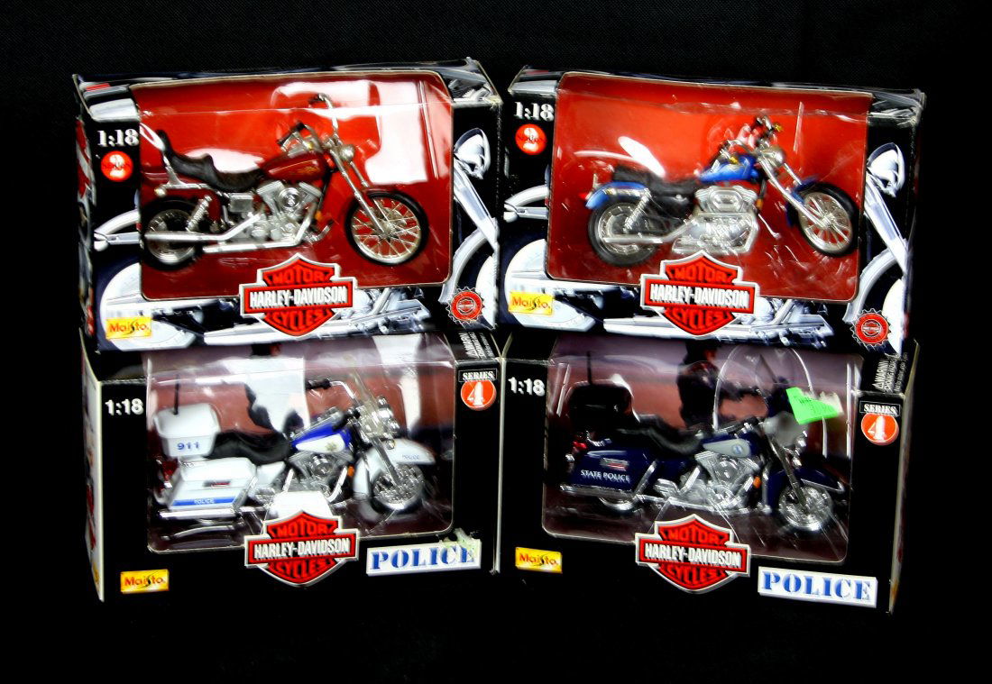 4 Harley Davidson Motorcycle Replicas (1 of 1)