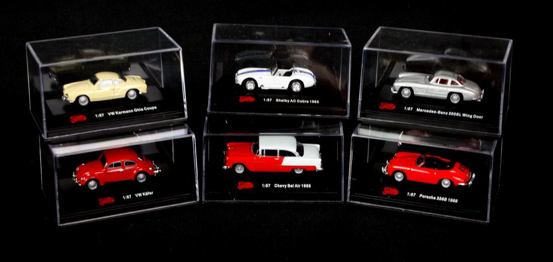 6 Malibu International Miniature Cars (1 of 1)