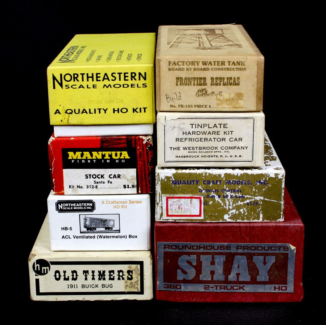 8 Model Train Car/Locomotive Kits (1 of 2)