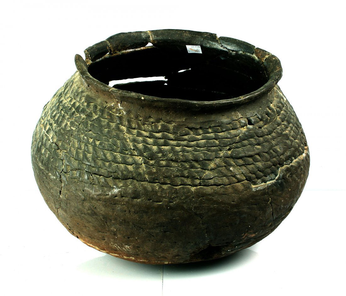 10x13" Anasazi Corrugated Pot *Repaired (1 of 5)