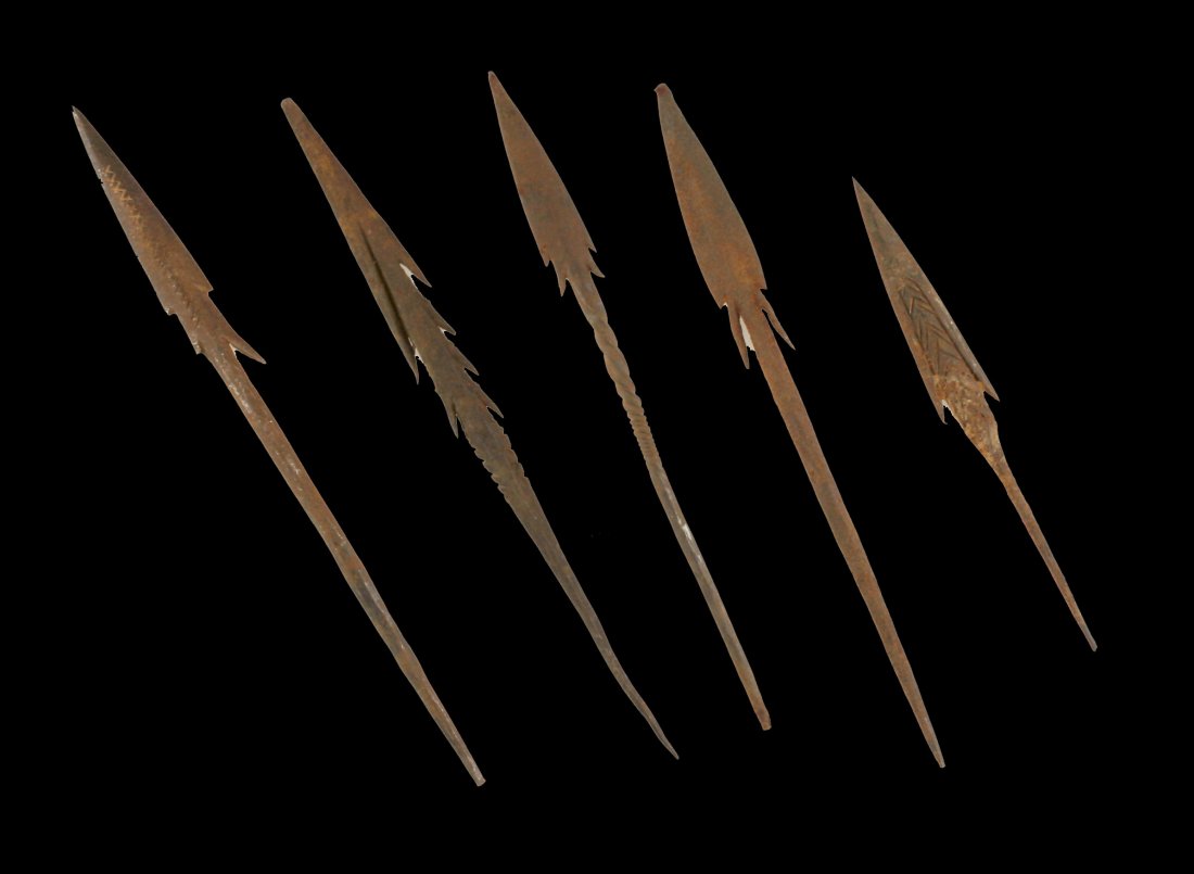 5 Superb Iron African Barbed Spears (1 of 1)