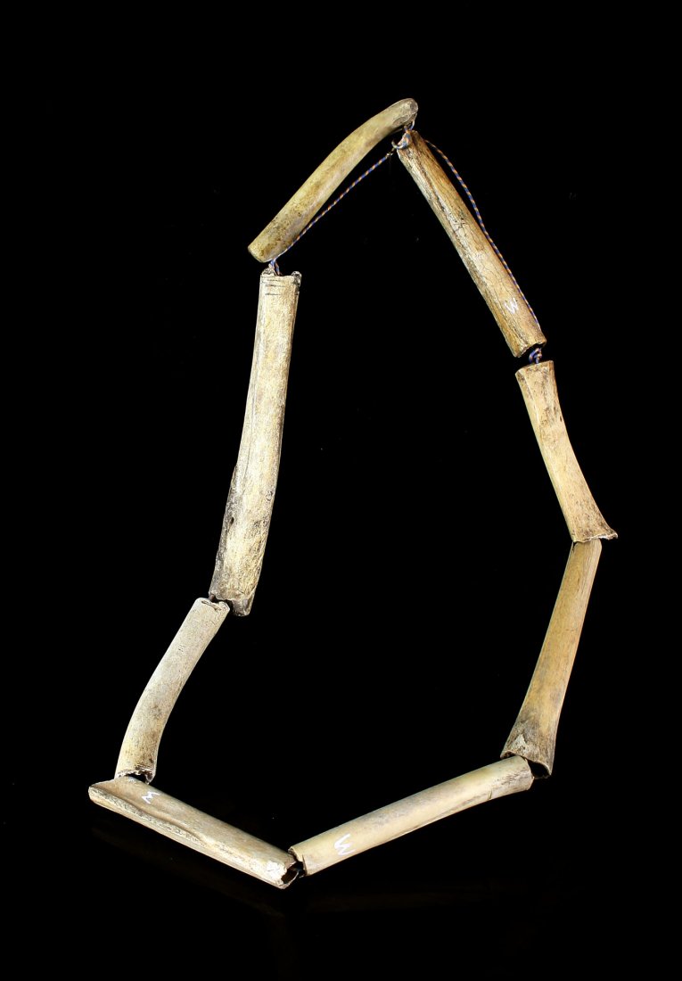 28.5" Bone Necklace: Bone necklace example from Indiana. Ex - Dr. Evan Maurer Collection. Approx 8 segments.