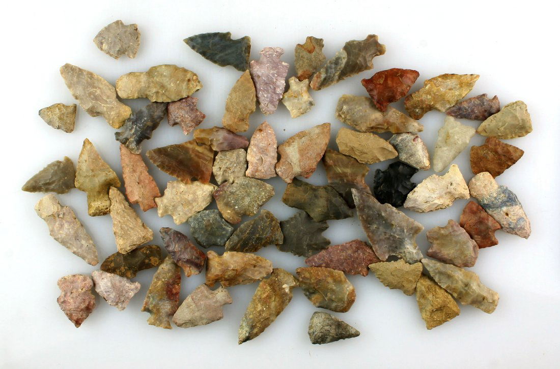 Cigar Box of Kentucky Arrowheads (1 of 2)