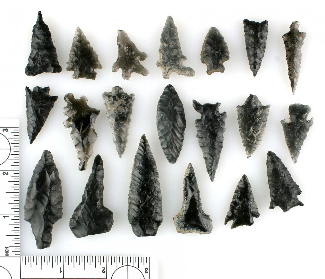 Large lot of Oregon Obsidian Points (1 of 1)