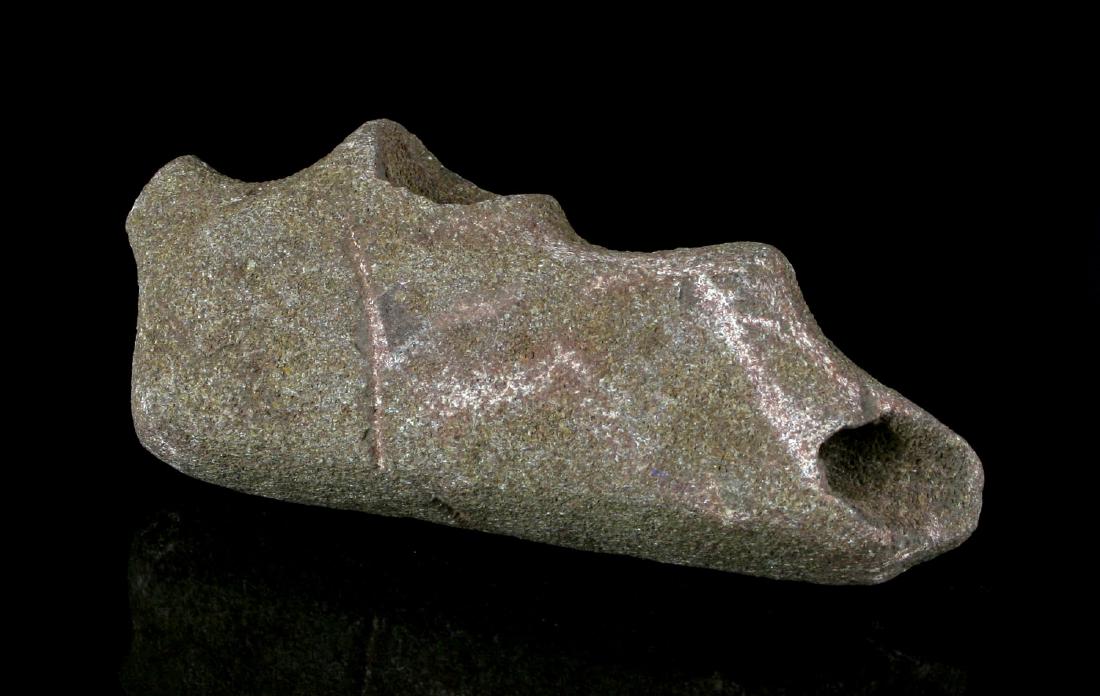 8" Bird Effigy Great Pipe (1 of 4)