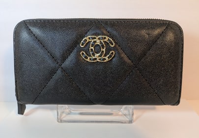 Chanel Long Wallet Black Caviar Zipper