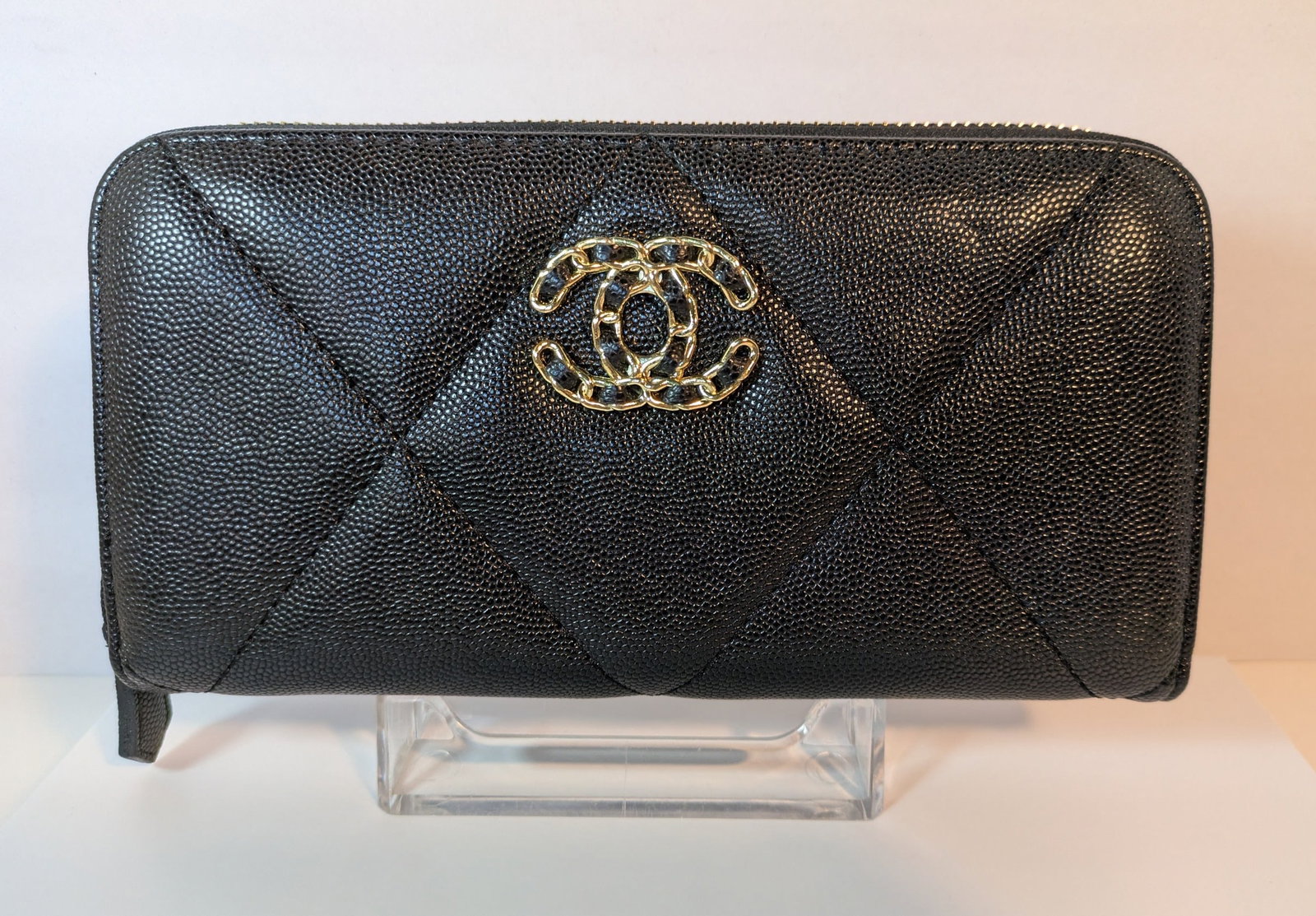 Chanel Long Wallet Black Caviar Zipper (1 of 8)