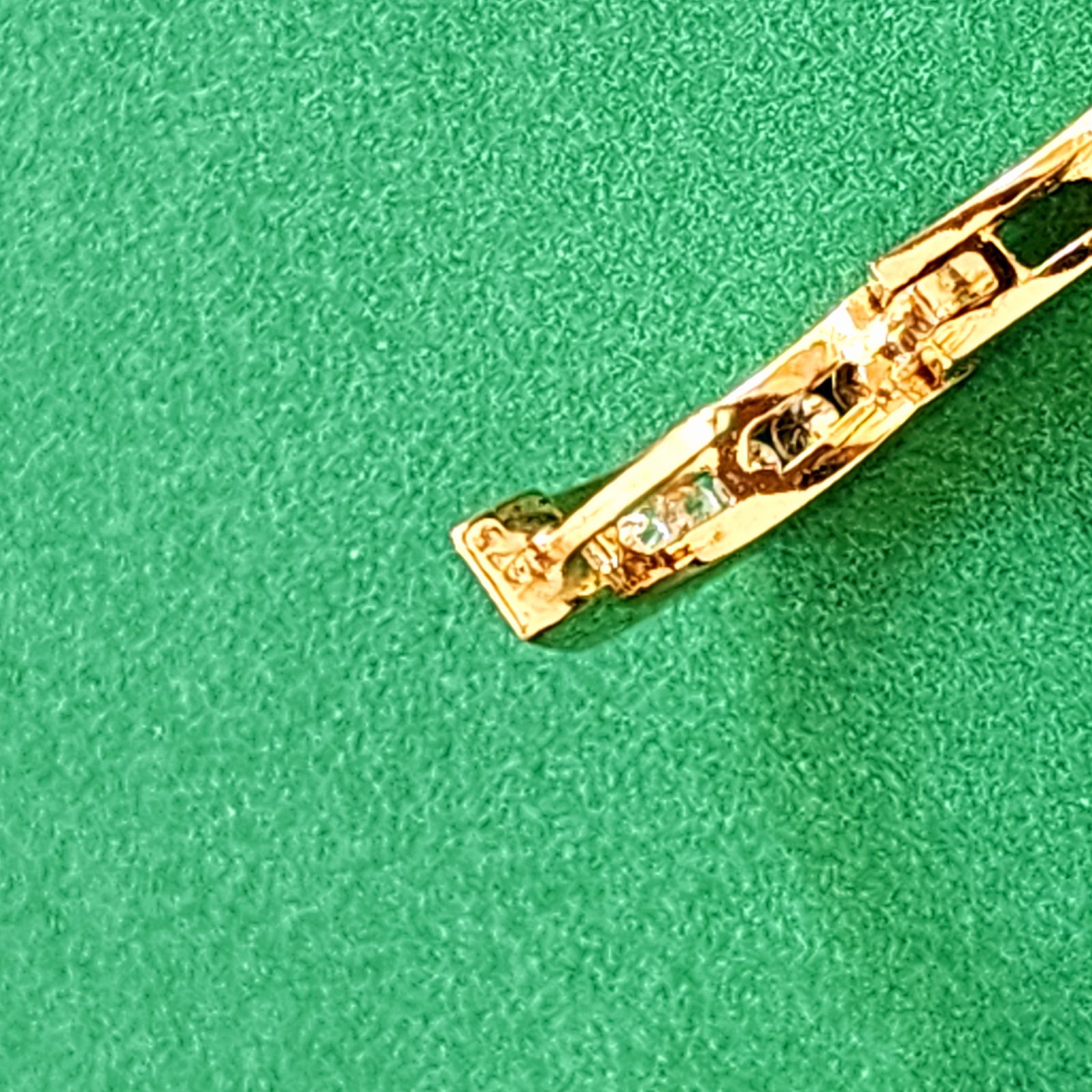 Solid Gold 9K Hexagonal Diamond Earrings - 6