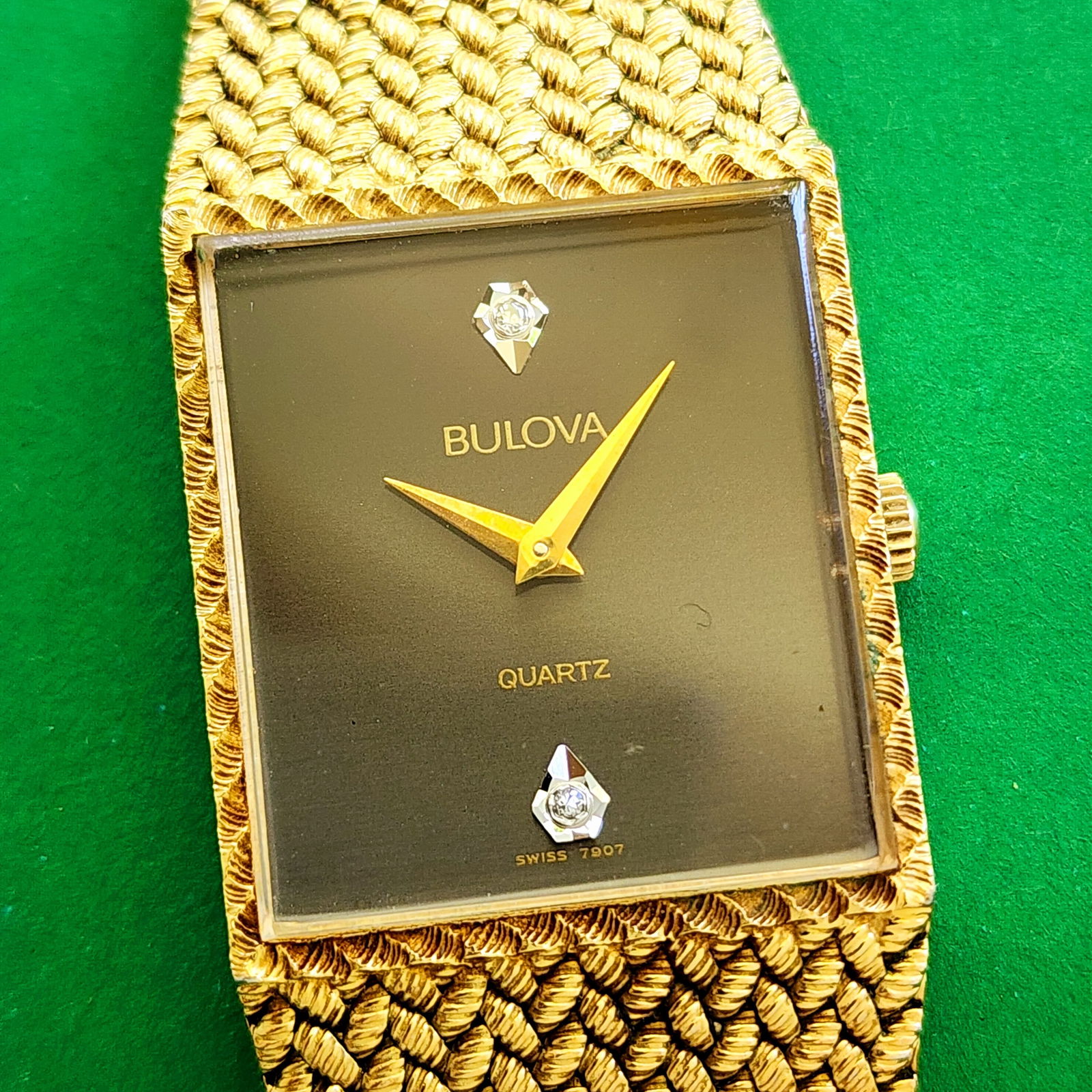 Bulova Diamond Dial Tank Watch Milanese: Ticking