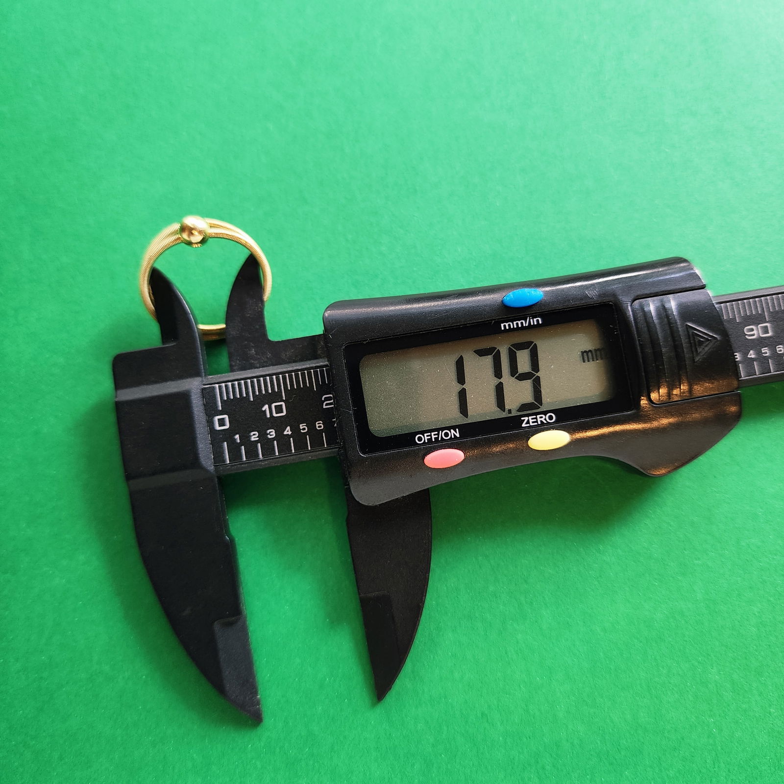 Niessing Colette Solid Gold 18K Wrap Ring - 4