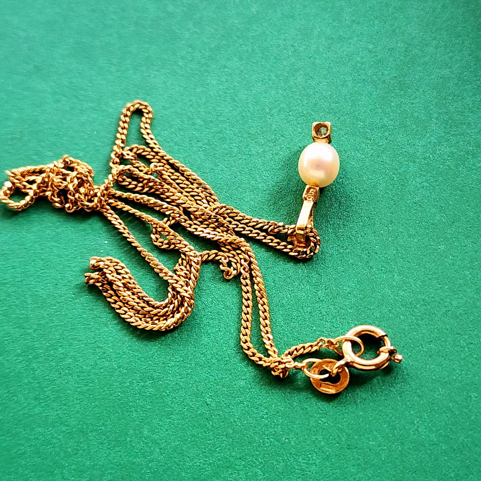 Solid Gold 9K Chain Diamond Pearl Pendant - 5