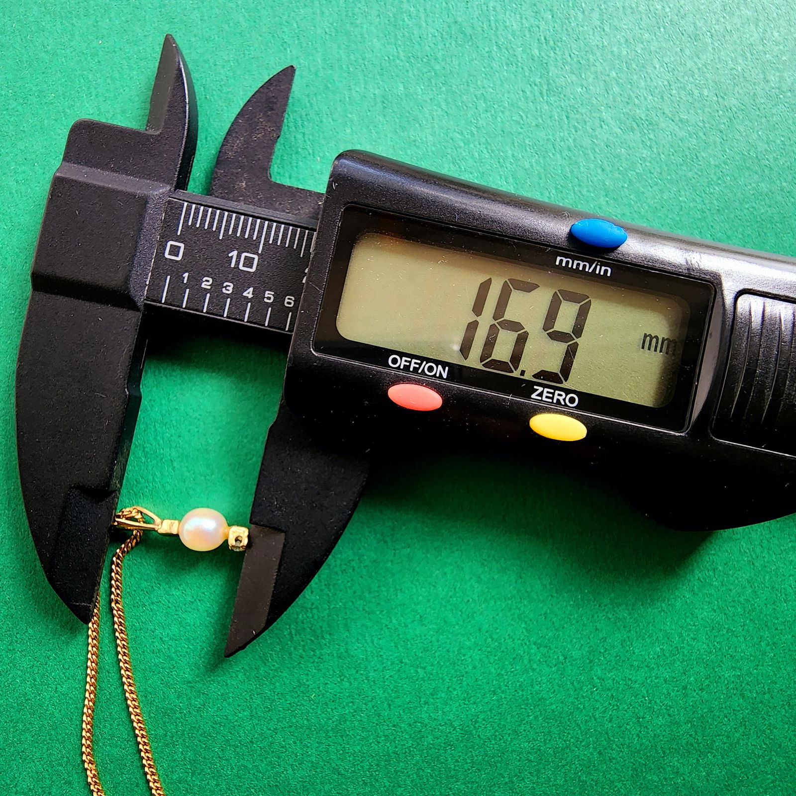 Solid Gold 9K Chain Diamond Pearl Pendant - 7