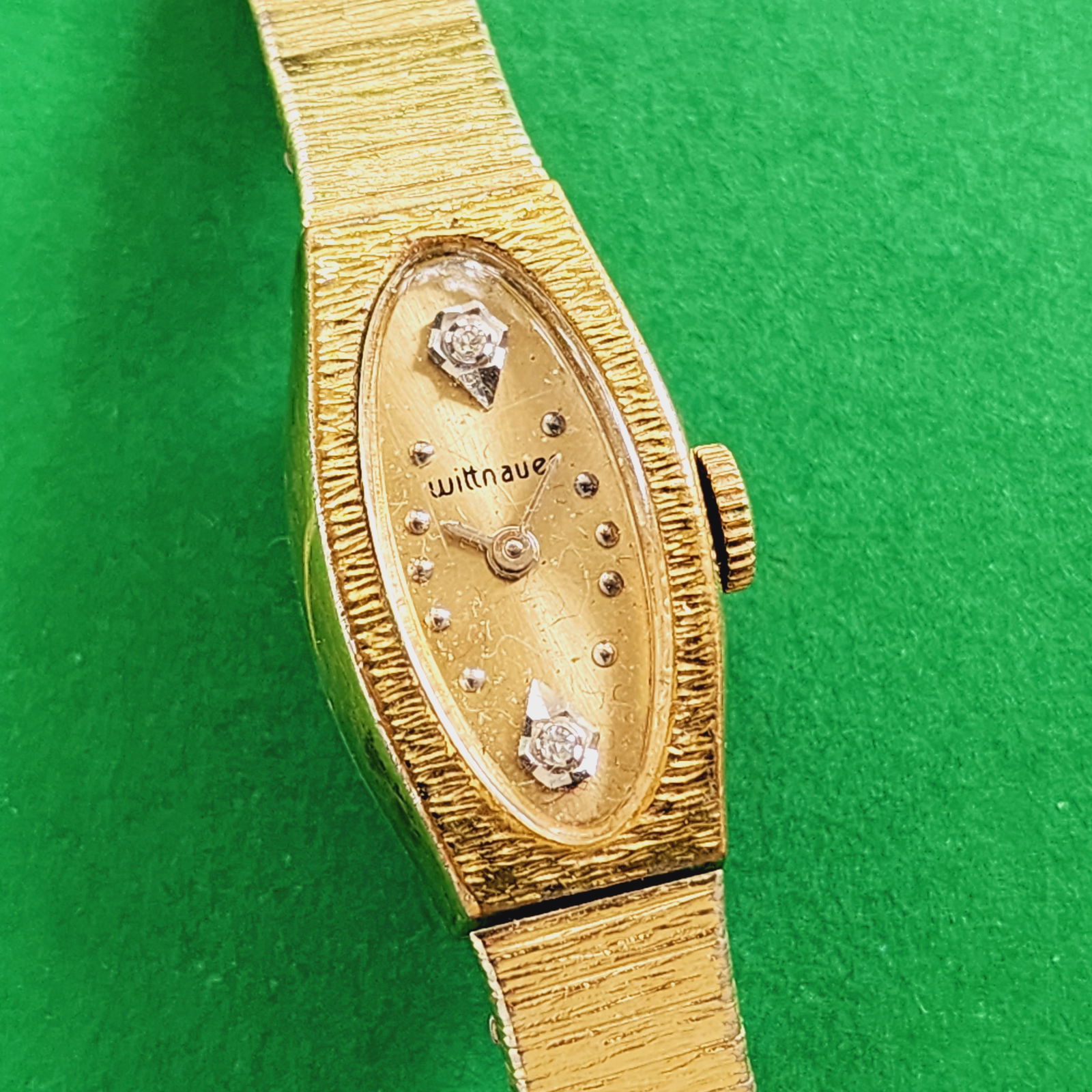 Wittnauer Diamond Ladies Watch 10K GF Band: Not ticking