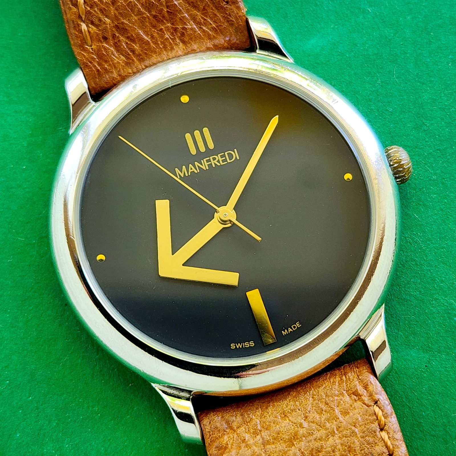 Manfredi Watch Unique Hands & Beautiful Dial: Ticking