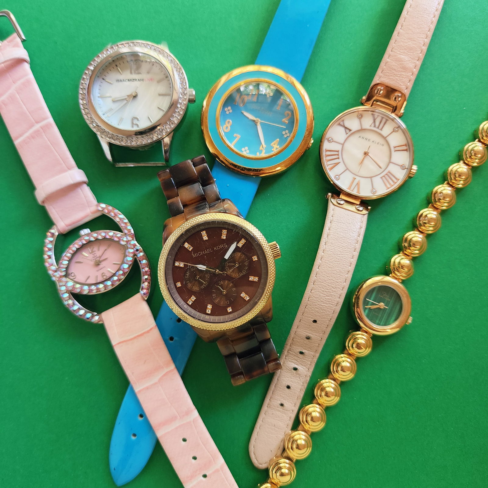 Ladies Watch Lot Collection Fashion (1 of 7)