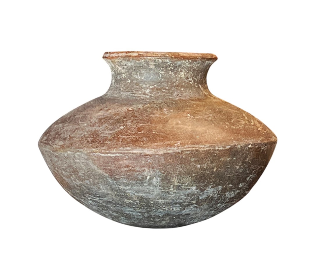 Prehistoric Native American Mogollon Pottery Vessel (1 of 4)