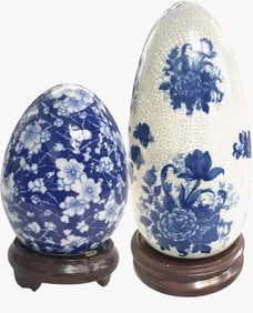 Pair of Vintage Blue & White Ornamental Eggs with Stands – Calico Pattern & Flow Blue Crackle