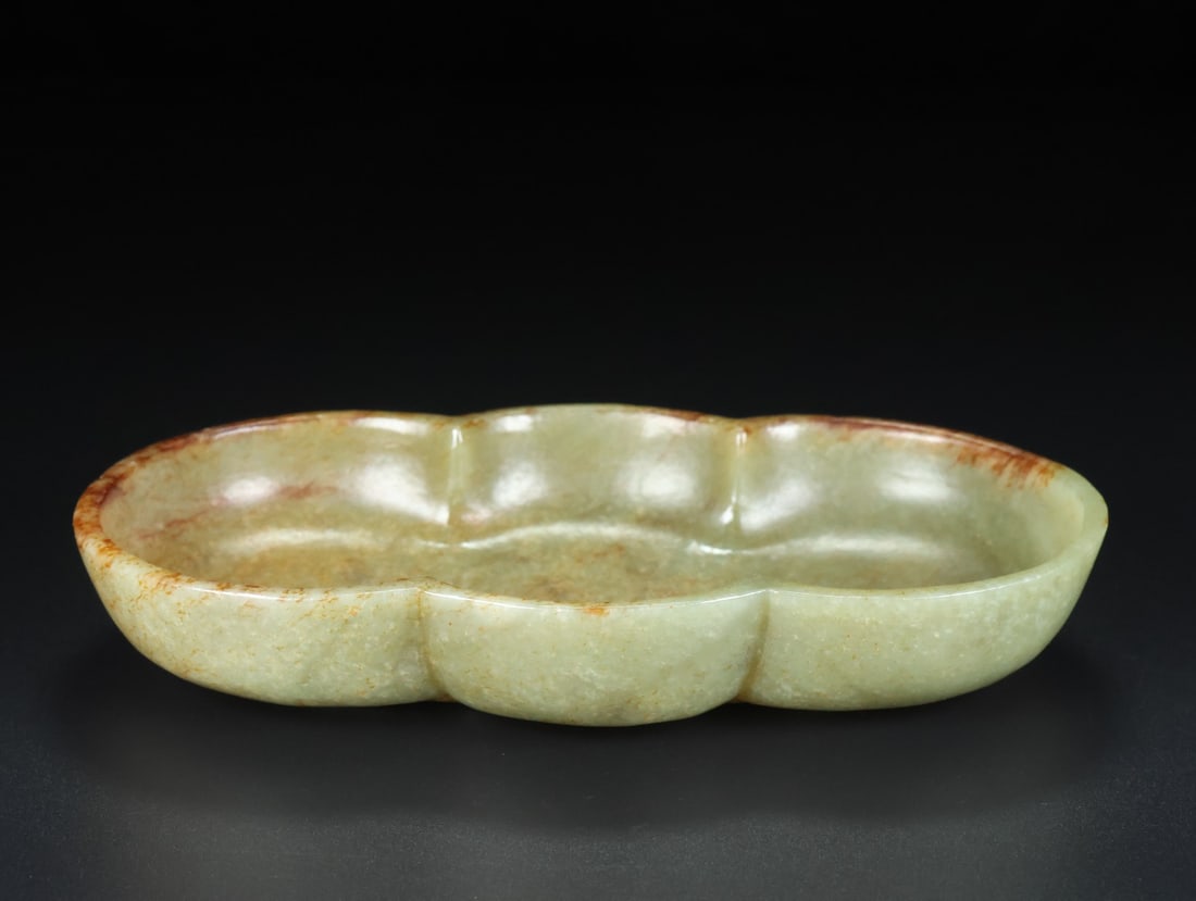 An Exquisite Hotan Jade Brush Washer (1 of 9)