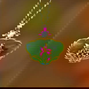 An Exquisite Sterling Silver-Gold Plated Inlaid Jasper Pendant: An Exquisite Sterling Silver-Gold Plated Inlaid Jasper Pendant &#32431;&#38134;&#38208;&#37329;&#38262;&#30887;&#29577;&#21514;&#22368; ,