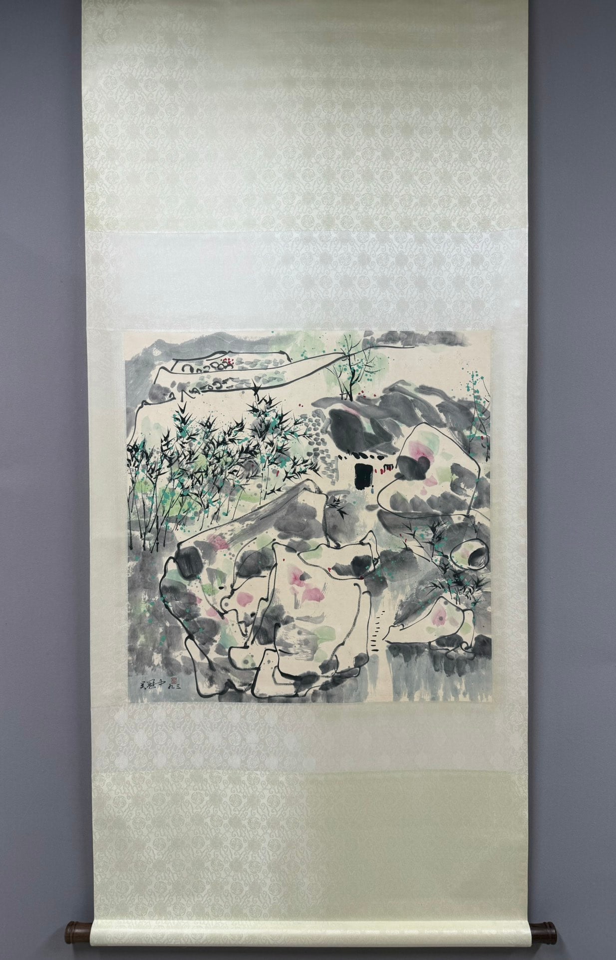 A Chinese Vertical Scroll Ink Painting of Landscape on Paper,Wu Guanzhong: A Chinese Vertical Scroll Ink Painting of Landscape on Paper,Wu Guanzhong,Size:68cmx67cm. 一幅中国水墨山水画立轴，吴ࠩ