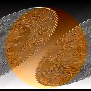 An Exquisite Gold Coin: An Exquisite Gold Coin,The Republic of China, Size:3.9cm Weight:37.5g