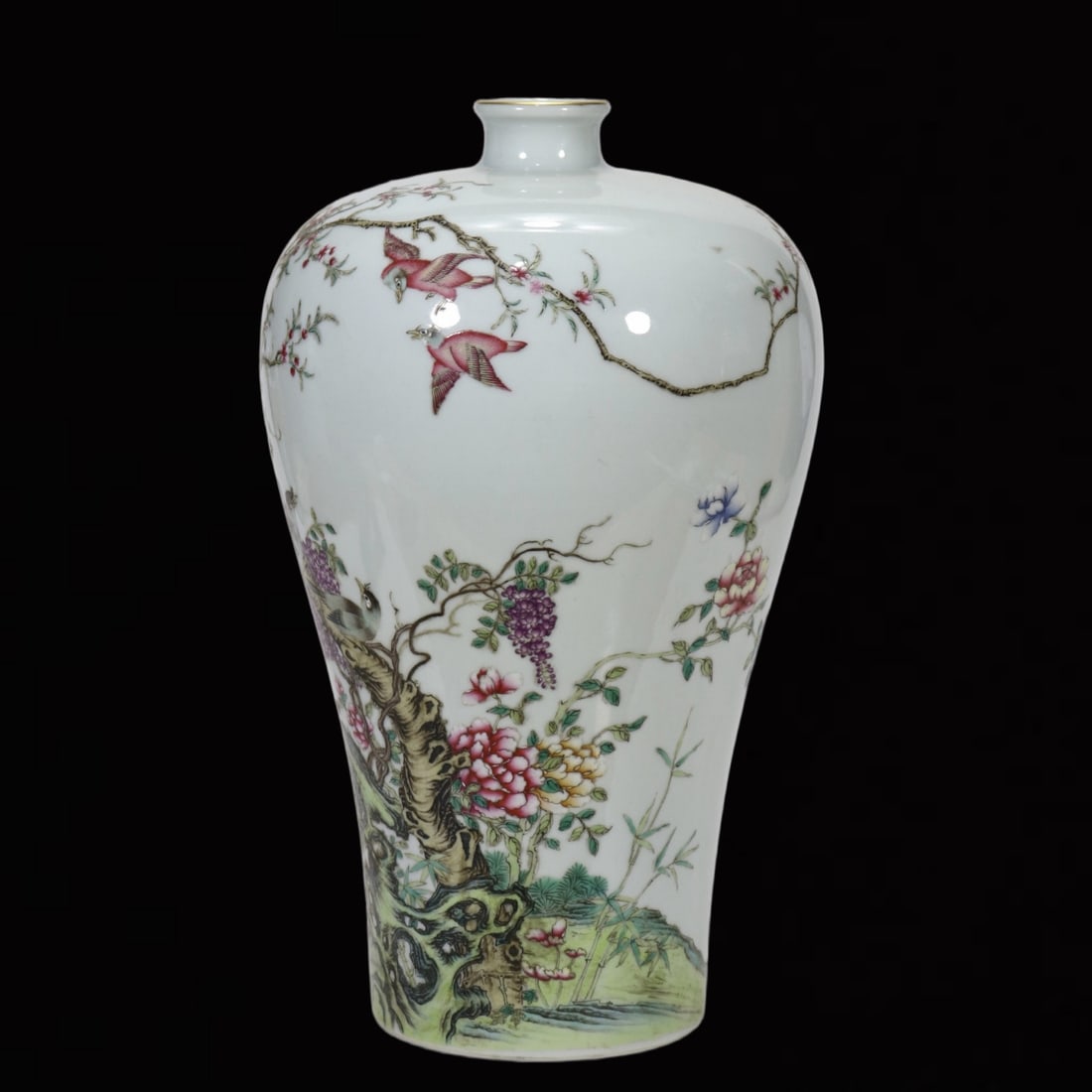 An Exquisite Enamel Flower and Bird Pattern Painted Gold Vase,With Poem