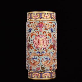An Exquisite Green Ground Enamel Painted Gold Lotus Pattern Brush Pot