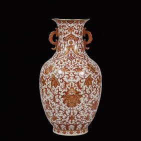 An Exquisite Iron-Red Flower Pattern Painted Gold Double-Ears Vase