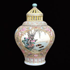 An Exquisite Enamel Flower and Bird Pattern Censer