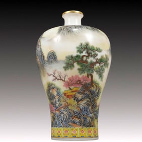 A Precious Glass Famille-Rose Landscape Pattern Vase