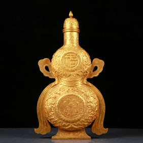 A Huge Gilt Bronze Flower Pattern Gourd-Shaped Vase with Cover