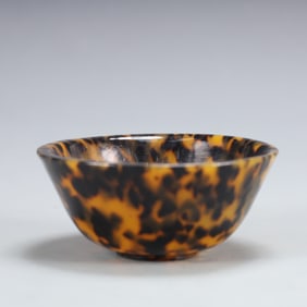 An Exquisite Hawksbill turtle Bowl