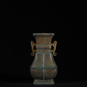 An Exquisite Chai yao Sky Blue Glazed Double-Ears Vase